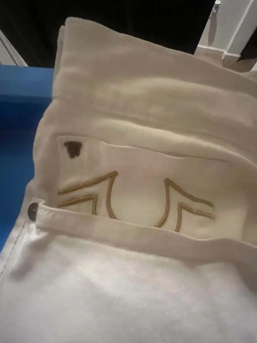🔥True Religion x Manchester United Limited Edition White Denim Jeans collab siz